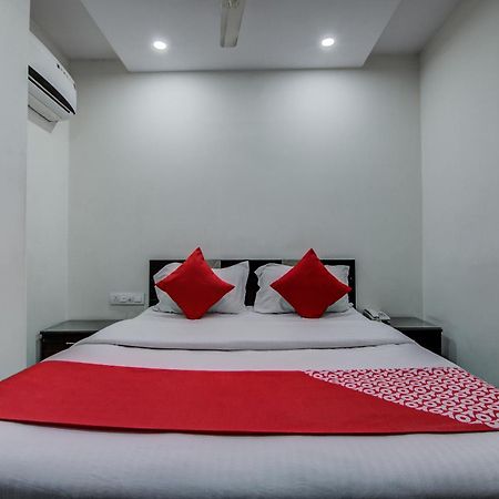Hotel O Vb Grand Visakhapatnam Exterior foto
