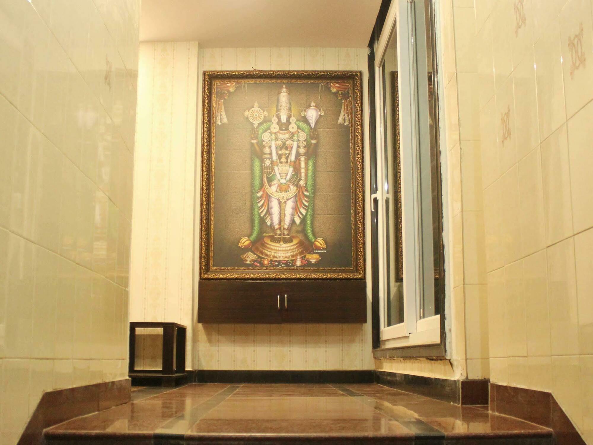 Hotel O Vb Grand Visakhapatnam Exterior foto